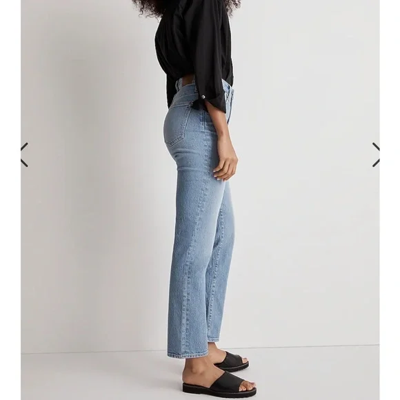 •  Madewell • Women’s The Perfect Vintage Straight Jean in Ferman Wash Blue 25 - Picture 2 of 5